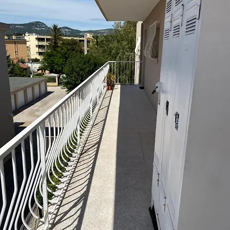 T2, 5mn A Pied De La Et Du Port De Sanary Six-Fours-les-Plages